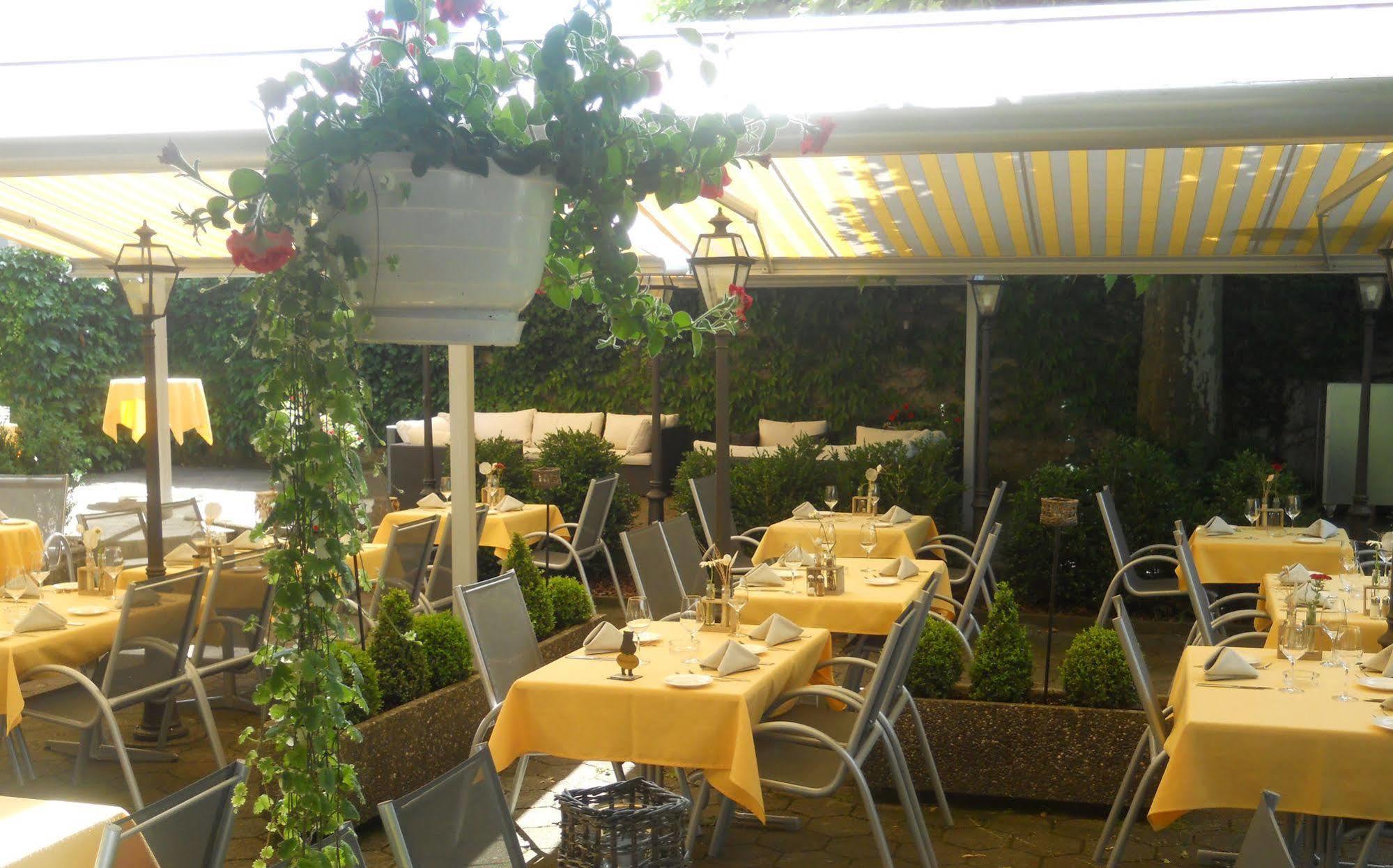 Hotel Bären Suhr Aarau Exterior foto